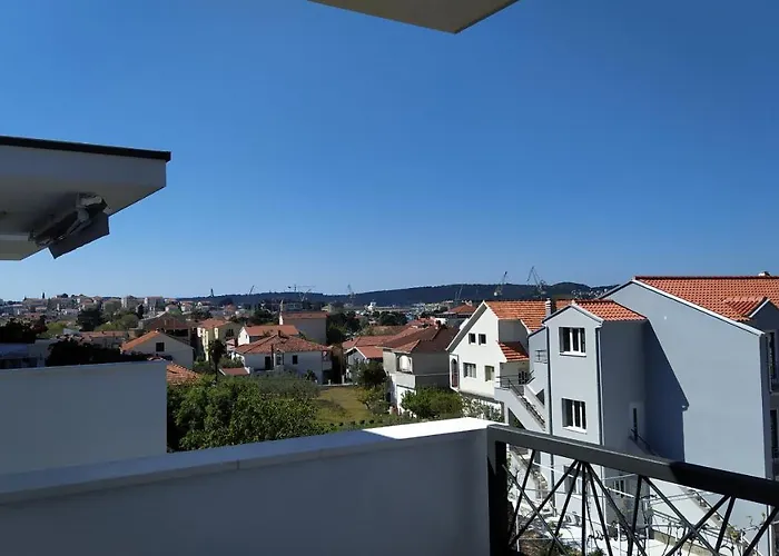 Appartement Vukic - *