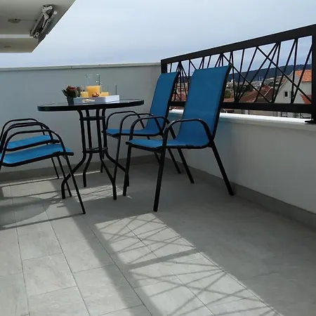 Apartment Urban Vukic Trogir